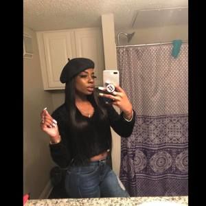 Meet your Posher, Christy